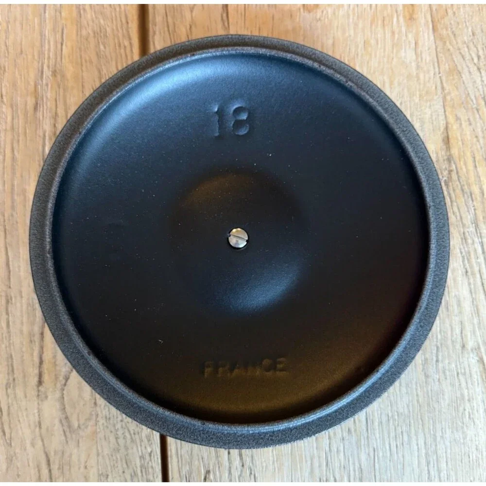 Le Creuset Enameled Cast Iron Rice Pot 18cm 2.25 qt Matt Black Licorice NEW